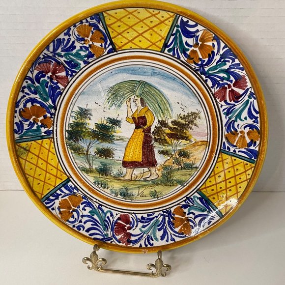 Deruta Leandra A farmer lady with wheat floral pottery plate decorative 10" - Picture 1 of 8